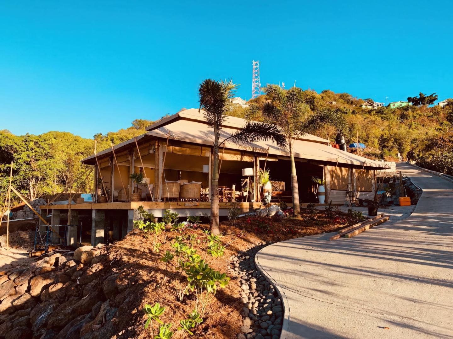 Mayreau Beach Club & Villa – Private island in SVG, Caribbean